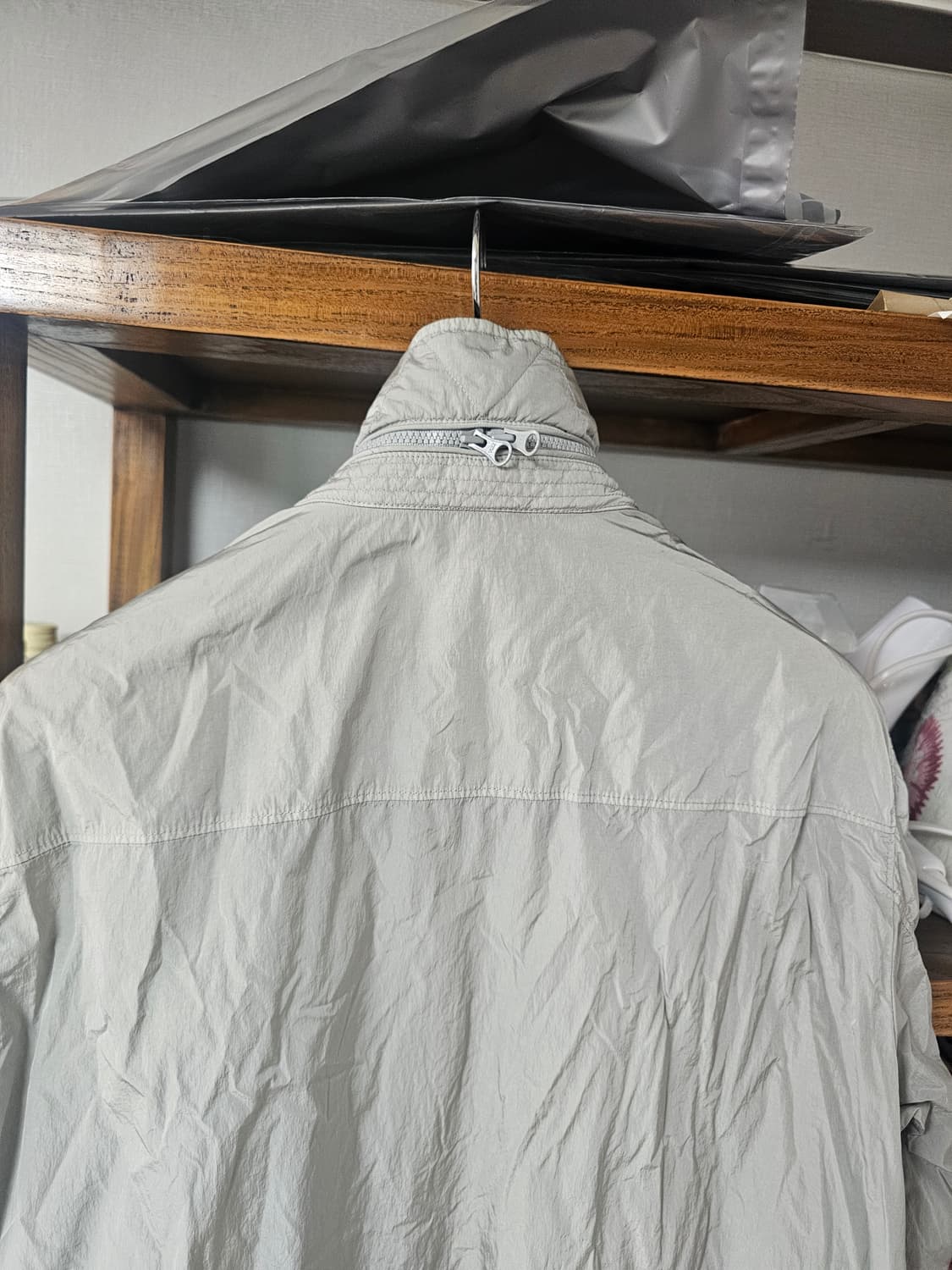 100-105사이즈)씨피컴퍼니 나일론 자켓 팔아요 cp컴퍼니 l 라지 상품이미지8