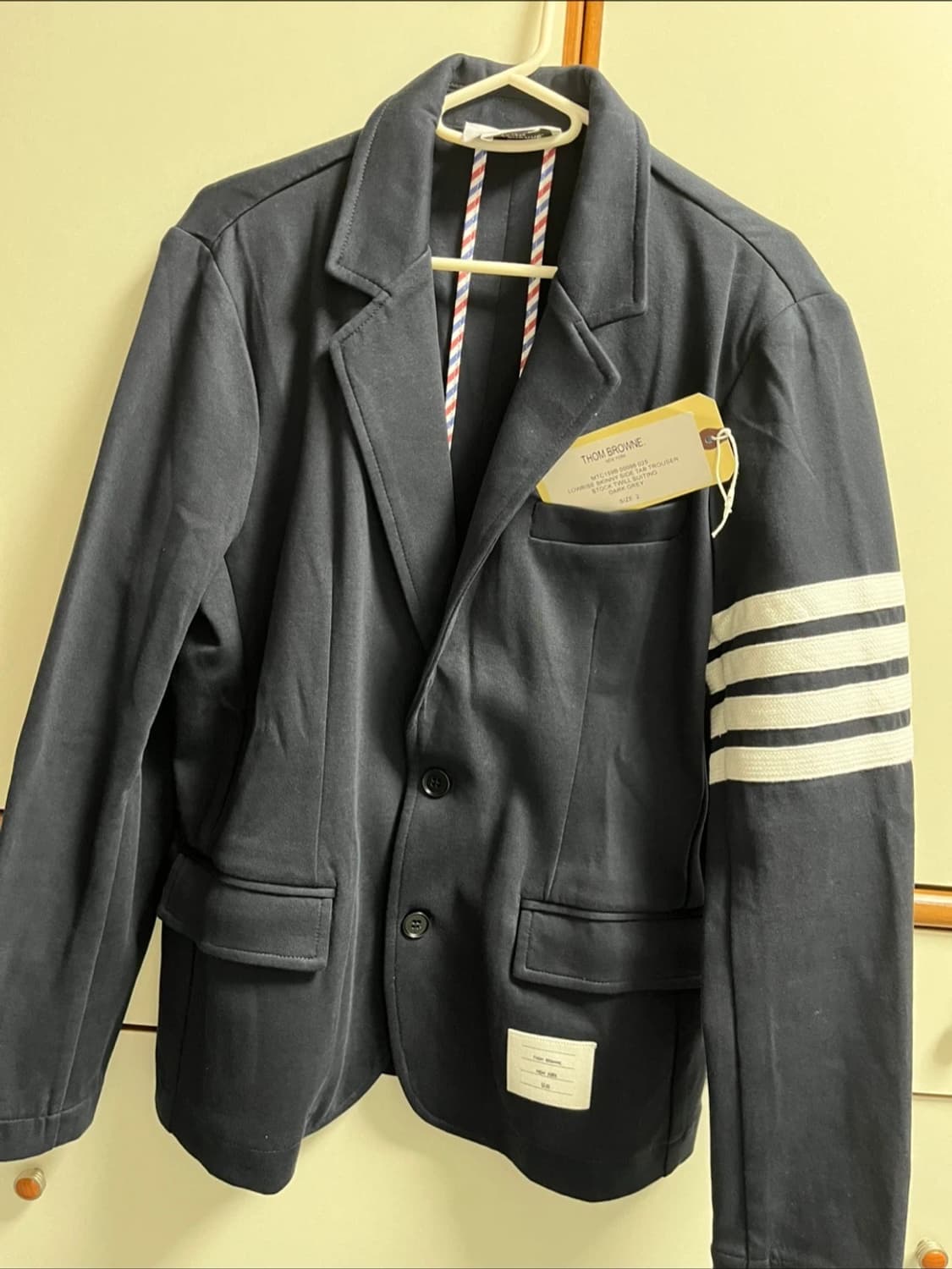 톰브라운 정장 팝니다 상품이미지4
