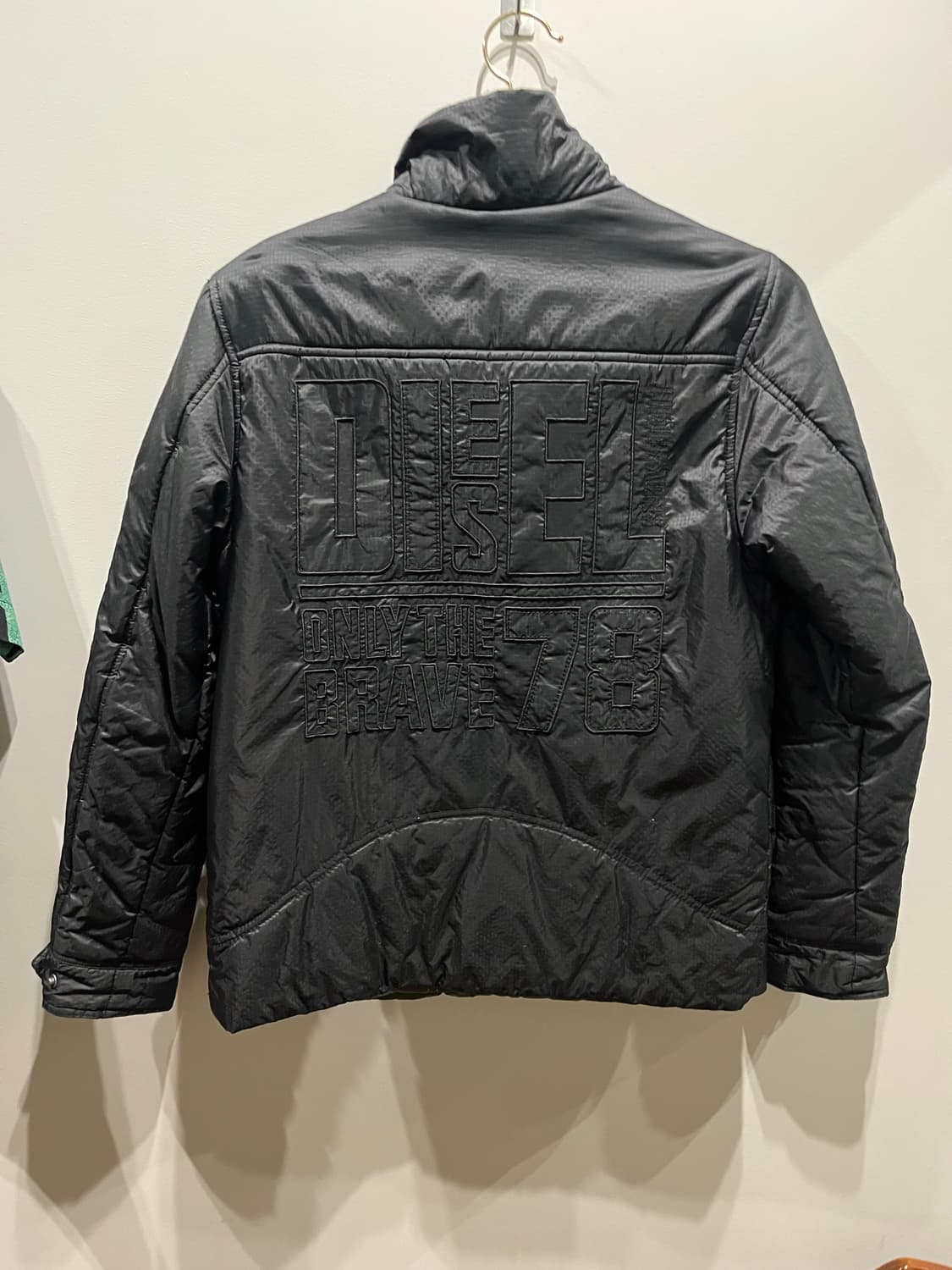 디젤 패딩 상품이미지4