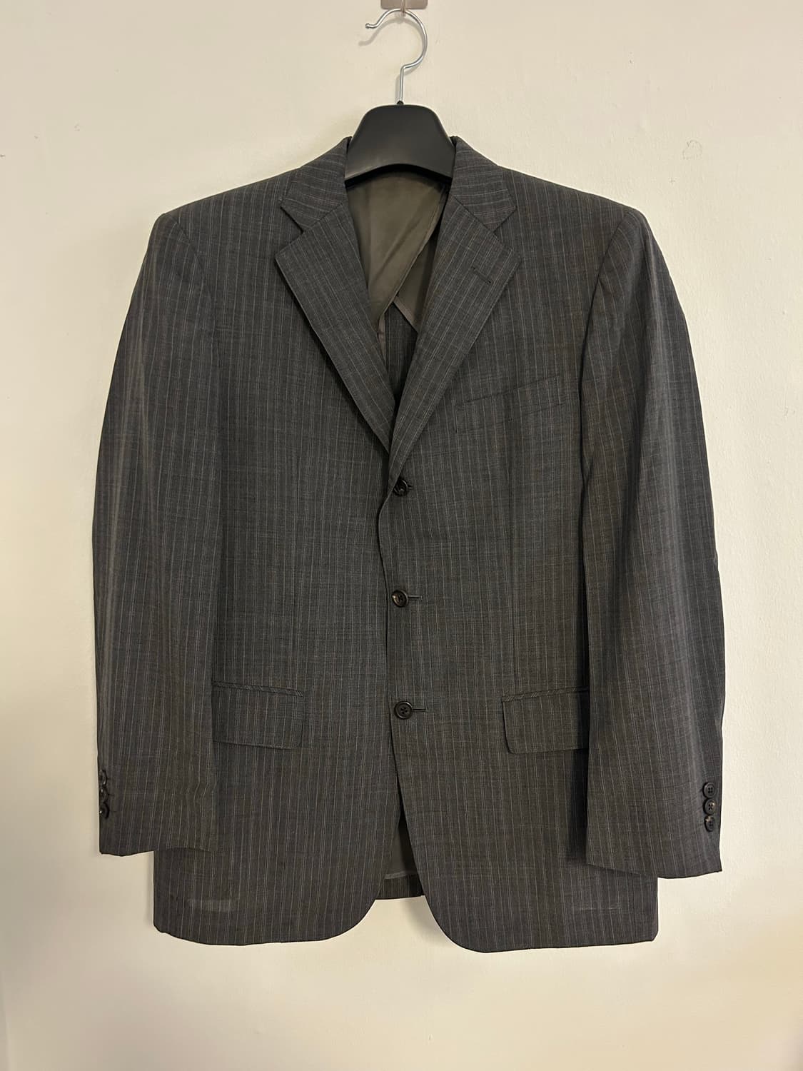O044 제이프레스 클래식 핀스트라이프 싱글 블레이저 상품이미지1
