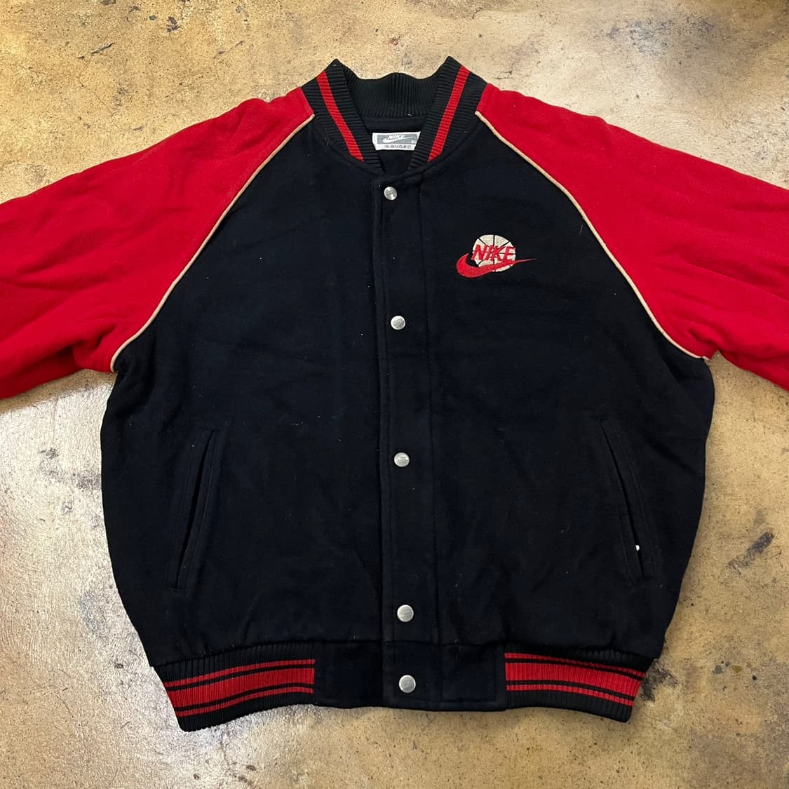 [정품/95] 나이키 블랙 레드 스타디움 자켓 b17 상품이미지3