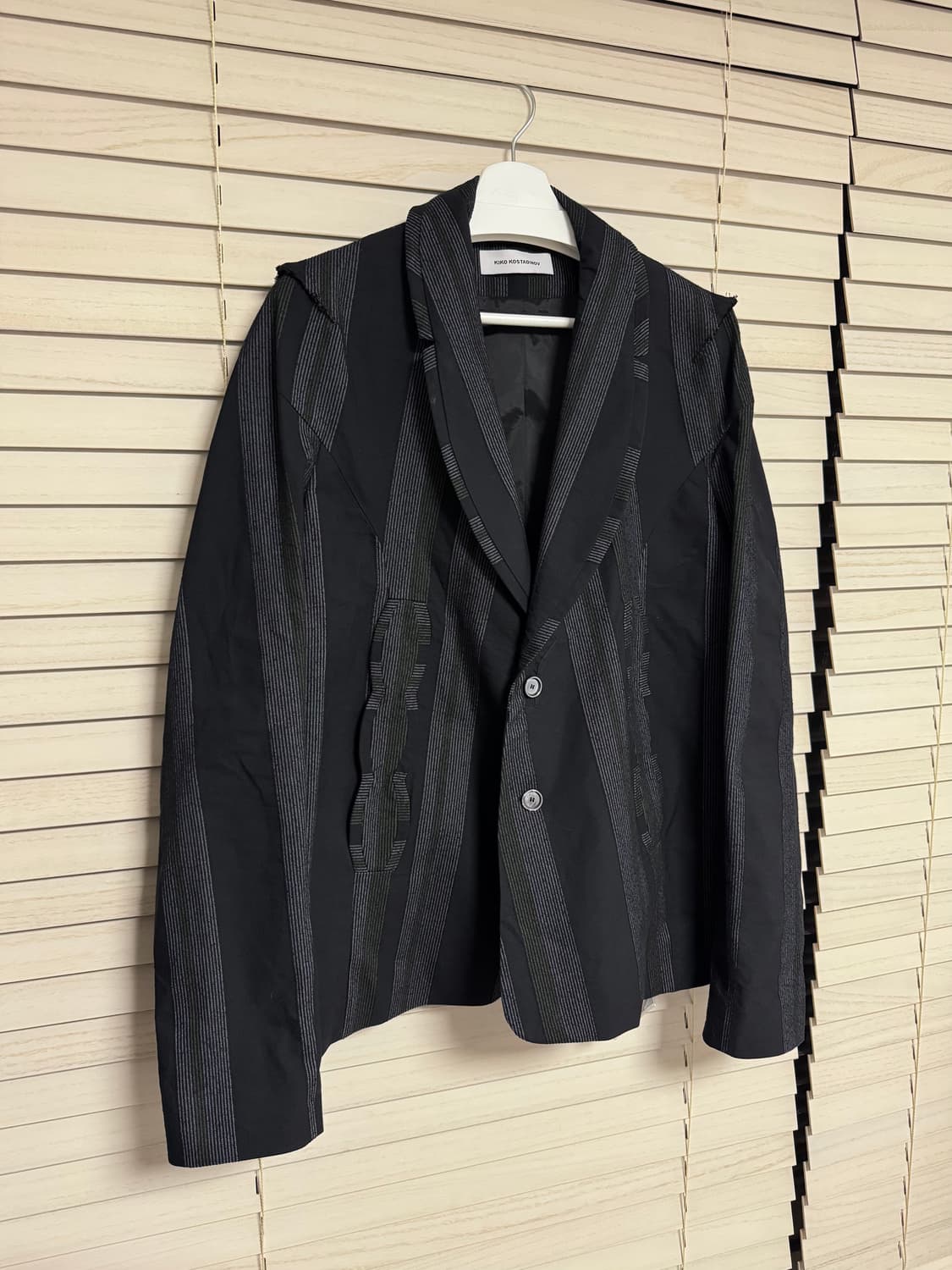 키코 코스타디노브 - 25ss 오스트라 블레이저 상품이미지3