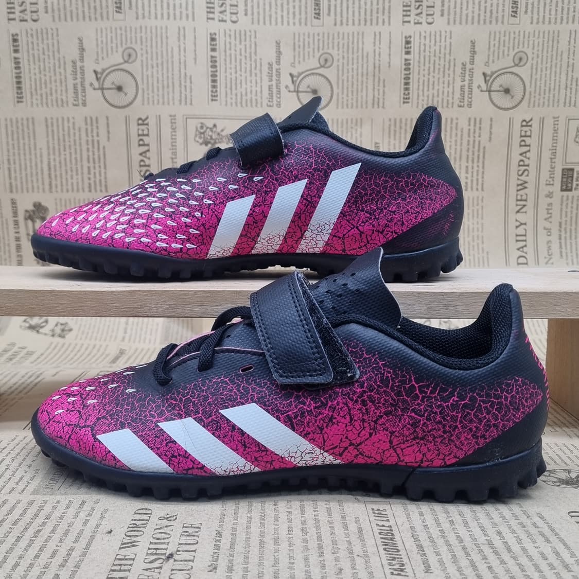 아디다스 프레데터 프릭 아동풋살화240 상품이미지1