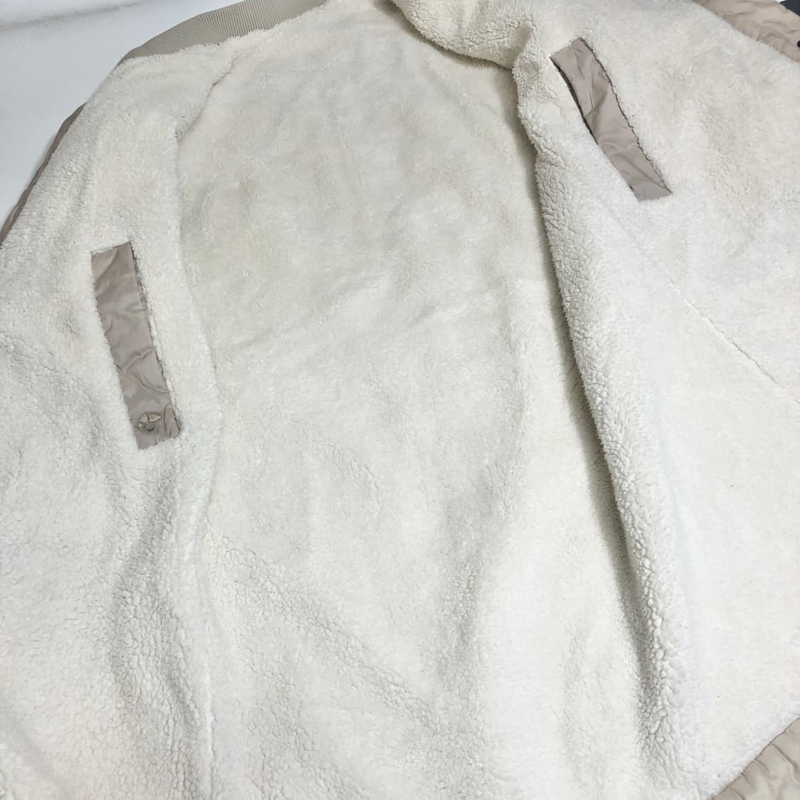 네파 리버시블 뽀글이 롱 점퍼 L 상품이미지5