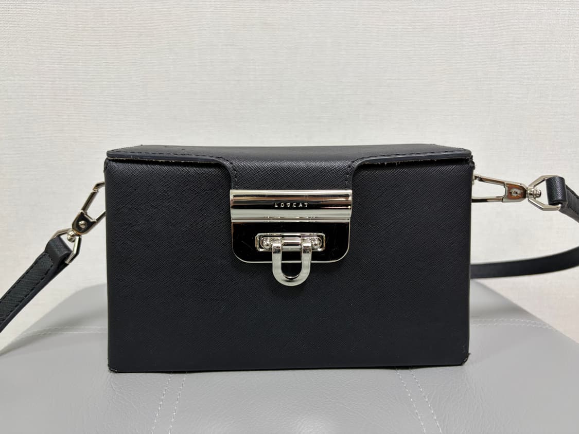 러브캣 여성 크로스백 상품이미지1