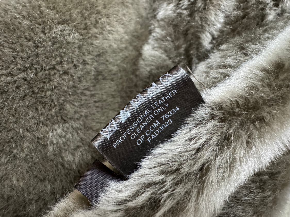 로로피아나 스웨이드 무스탕 코트 상품이미지9