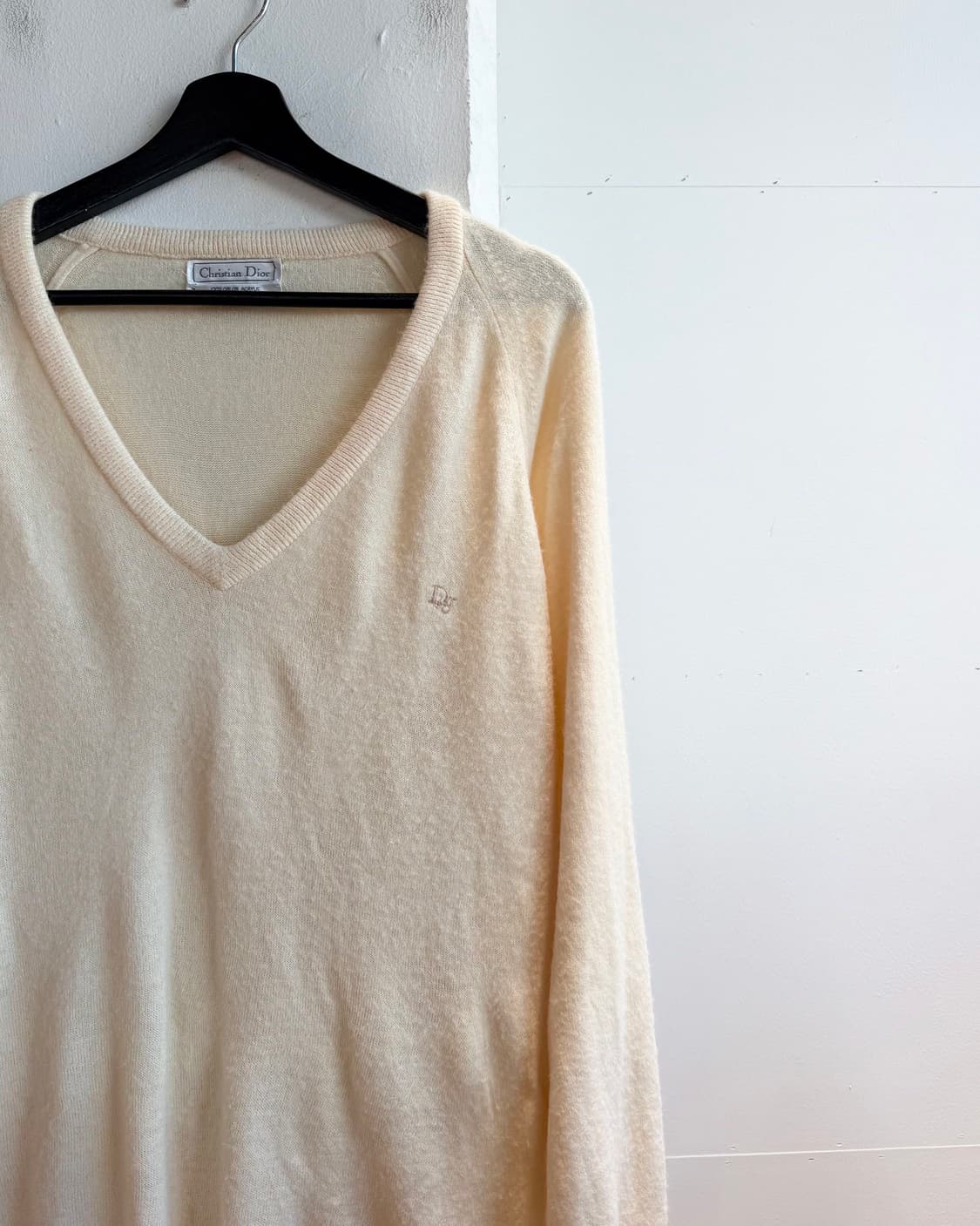 크리스찬 디올 아이보리 울 브이넥 니트  상품이미지5