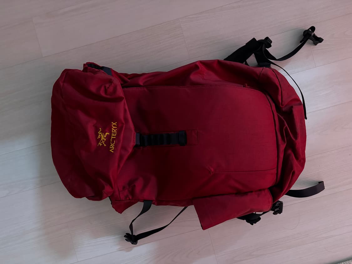 아크테릭스 Jerico 백팩 버건디 40L 상품이미지1