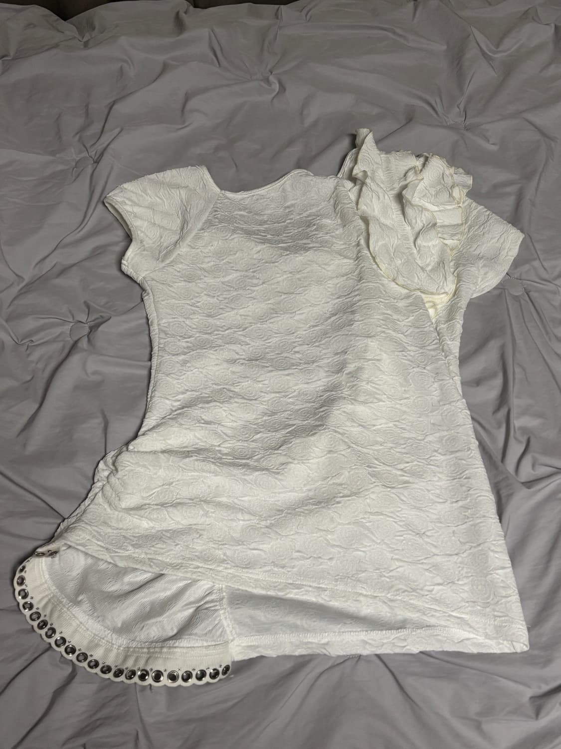 더블펀치 러플메탈 버클 슬리밍 쇼츠 슬리브 티셔츠 상품이미지4