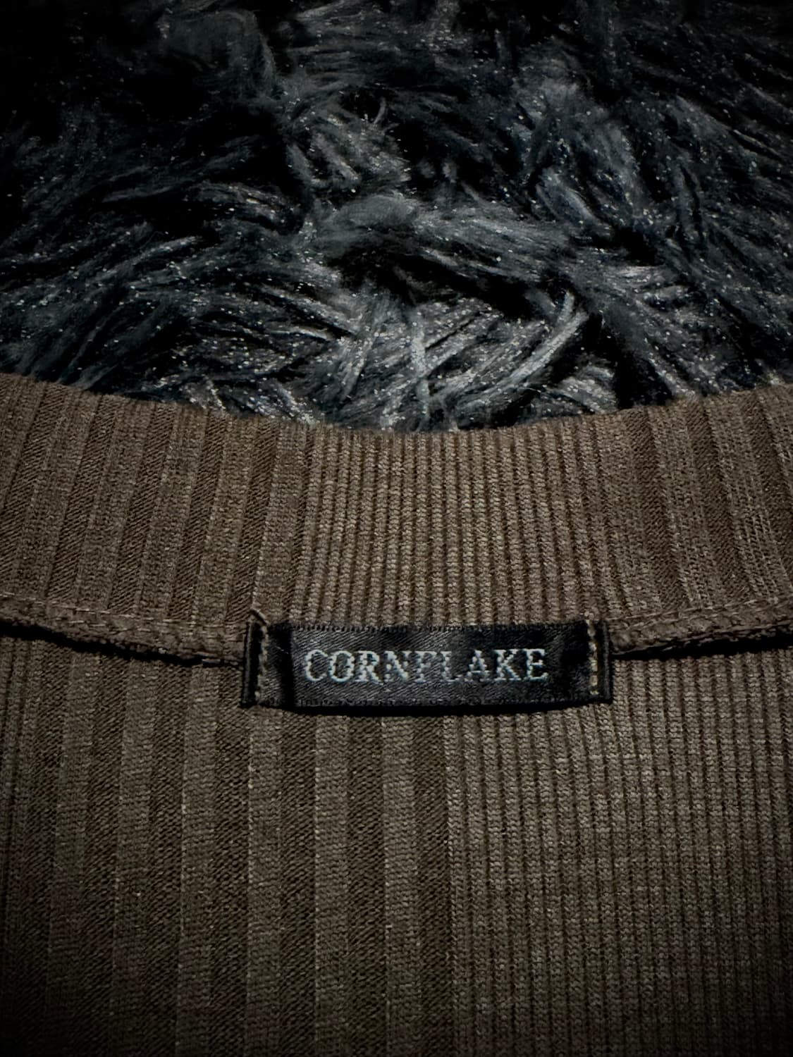 CORNFLAKE 브라운 골지 아일렛 디테일 슬림핏 반팔 티셔츠 상품이미지9