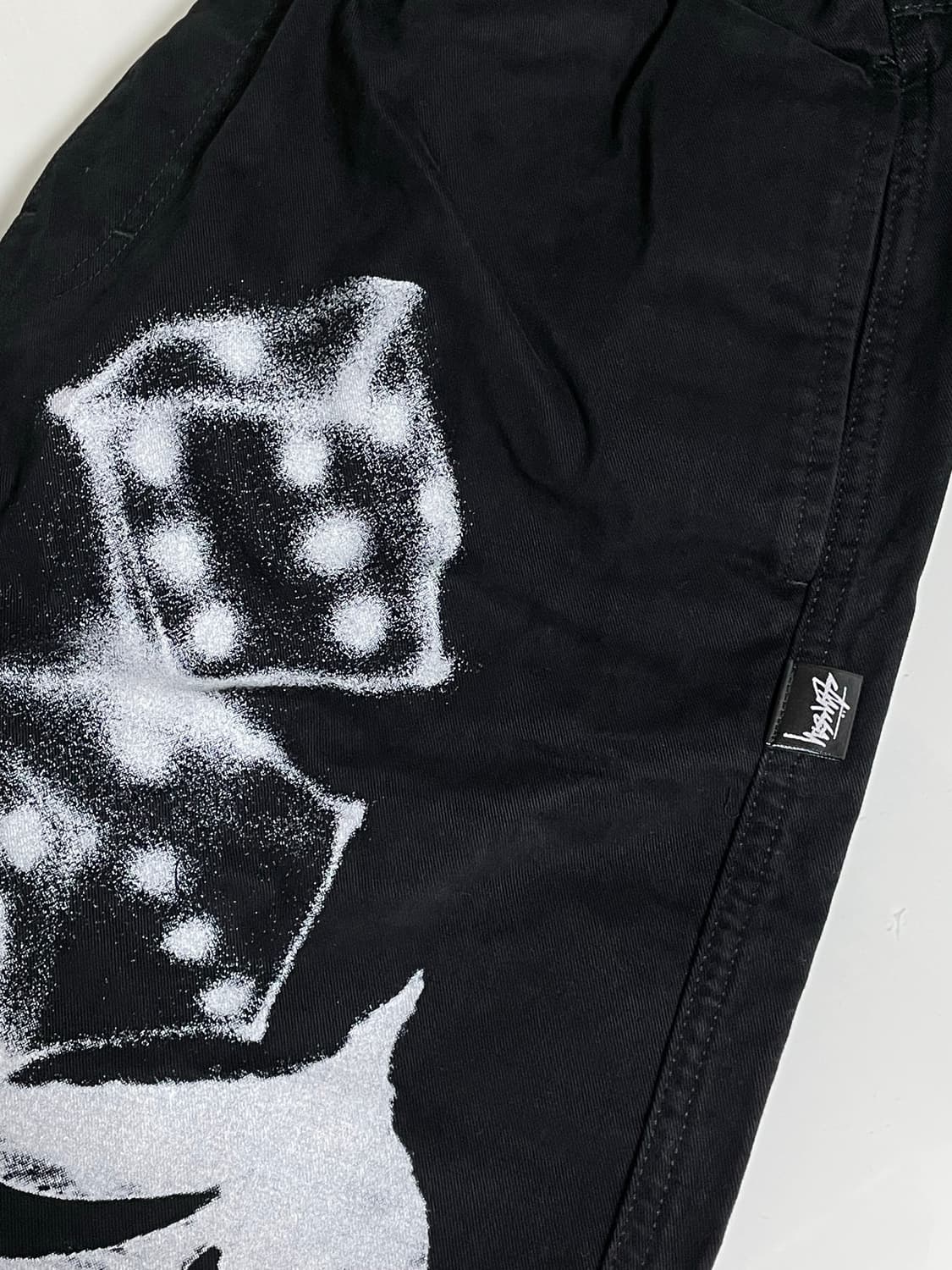 스투시 에어브러쉬 아이콘 비치 팬츠 블랙 상품이미지2