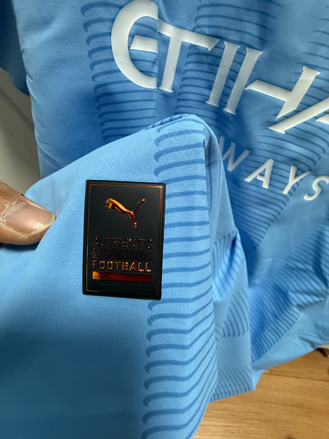 23-24 맨시티 어센틱 홀란드 유니폼 상품이미지4