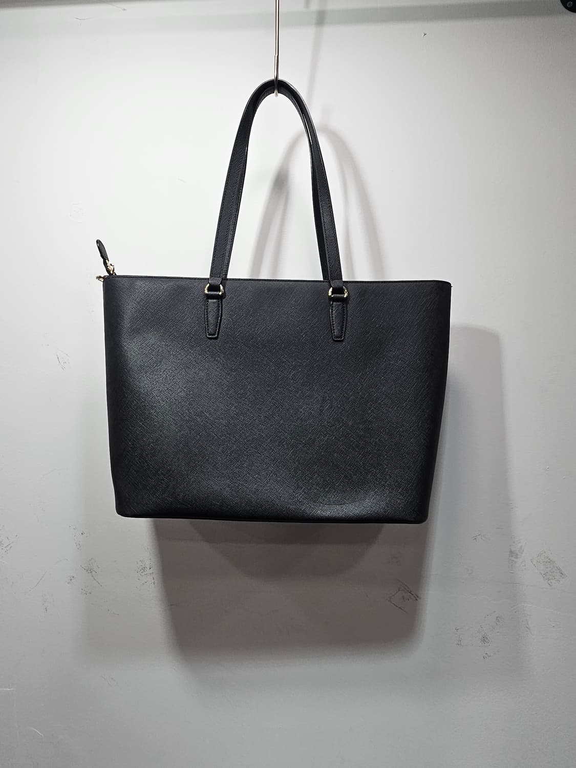 제이에스티나(J.ESTINA) 아이리스 베이직 쇼퍼백  상품이미지7