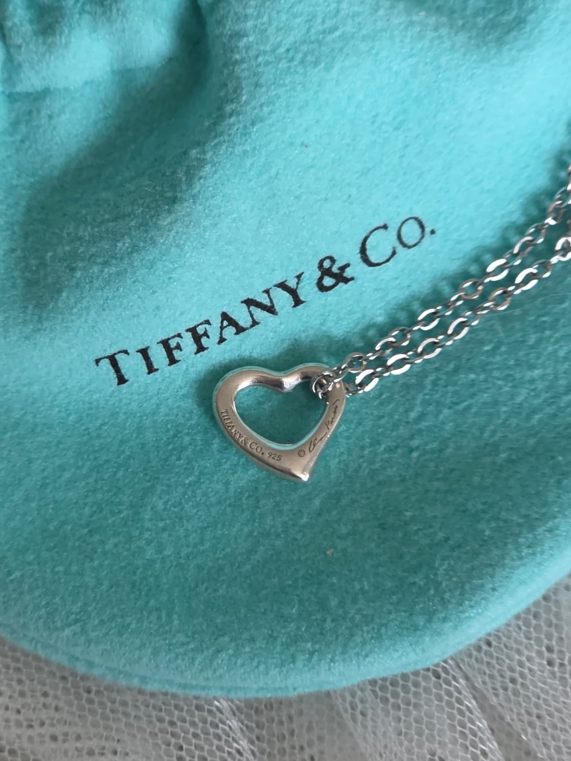 티파니앤코 엘사퍼레티 오픈하트 11mm 펜던트 상품이미지5