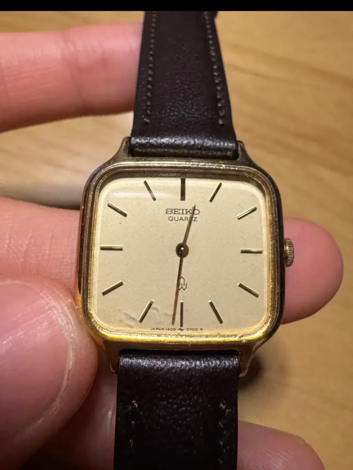 90년대 세이코 금장 사각 쿼츠 상품이미지1
