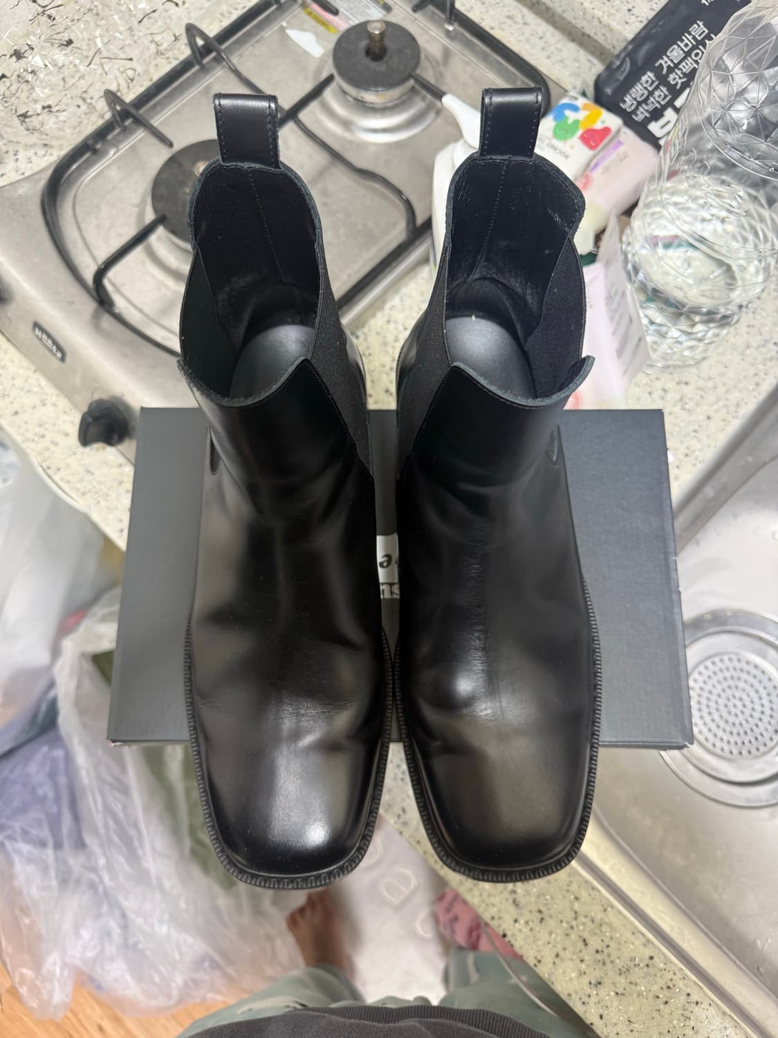 로맨틱무브 셀렉션 스퀘어토 첼시 부츠 R21M025 블랙 265판 상품이미지1