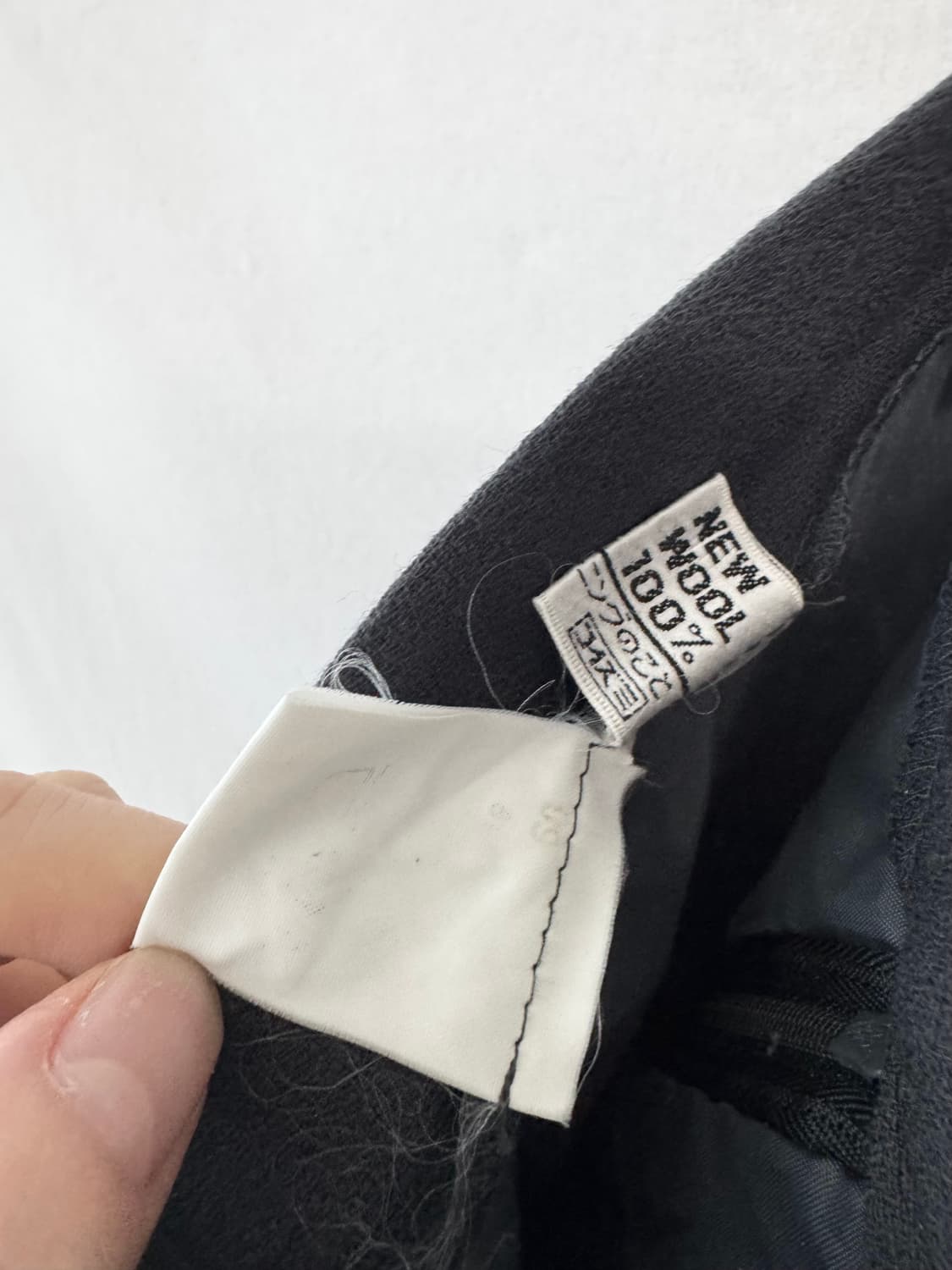 프론트 버튼 패널 플리츠 디테일 울 스커트 상품이미지7