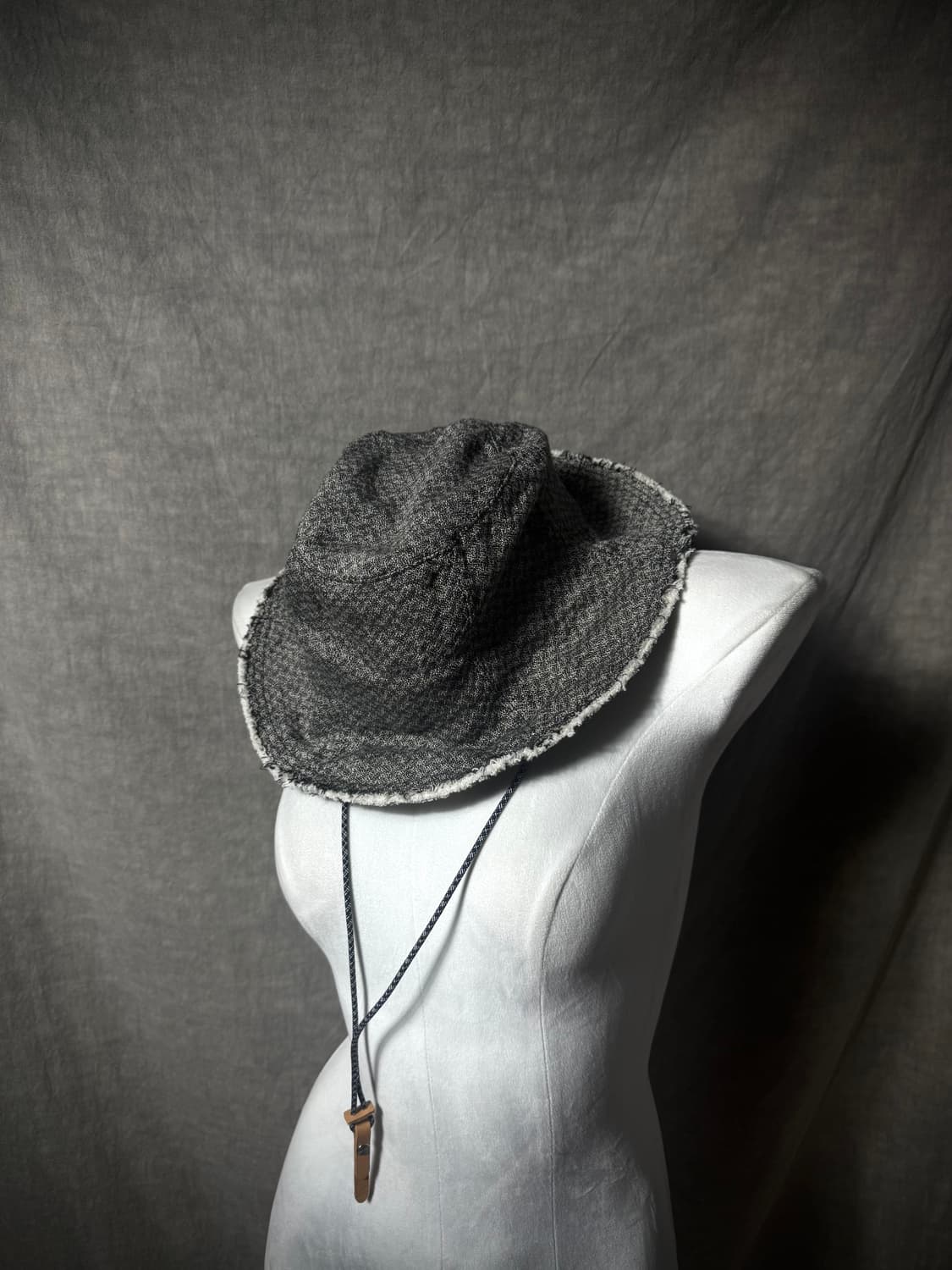 Nine Tailor Protea Hat 버킷햇 상품이미지1