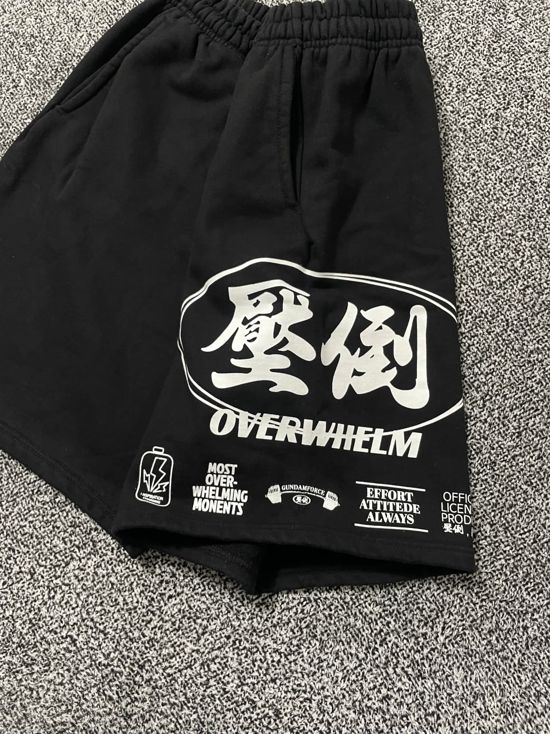 빈티지9. OVERWHELM 한자 그래픽 프린팅 스웻 숏팬츠 반바지 상품이미지2