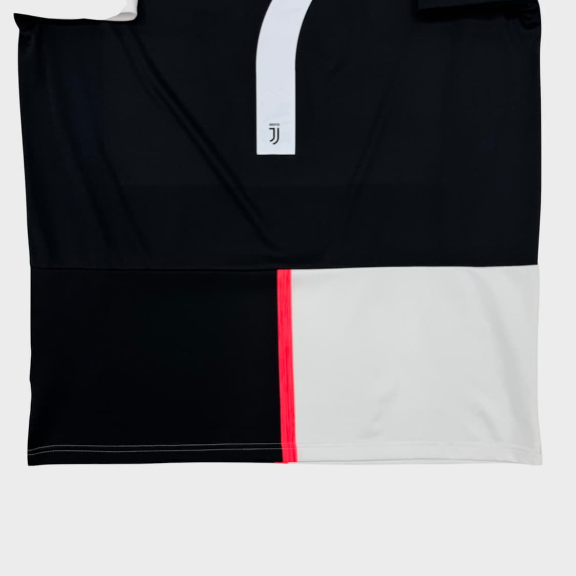 19-20 유벤투스 홈 No.7 크리스티아누 호날두 상품이미지8