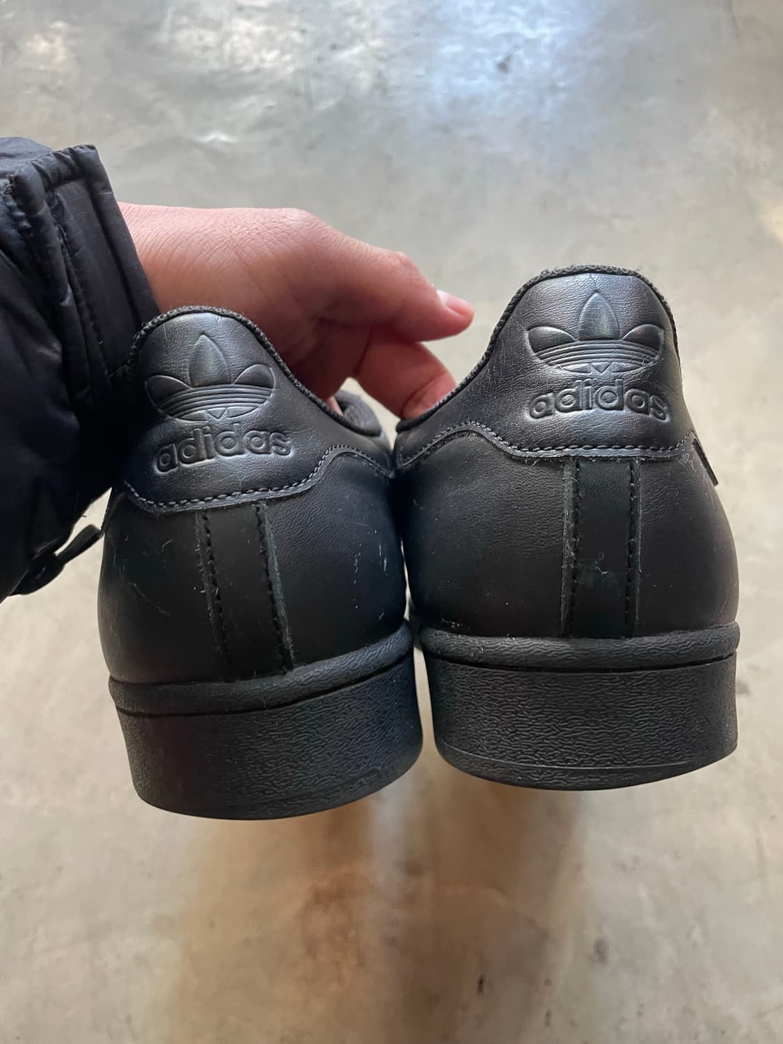 아디다스 슈퍼스타 트리플 블랙 300 상품이미지5