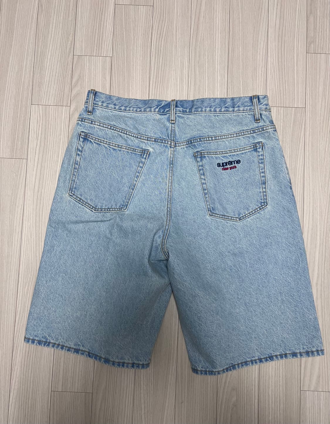 슈프림 배기 쇼츠 상품이미지3