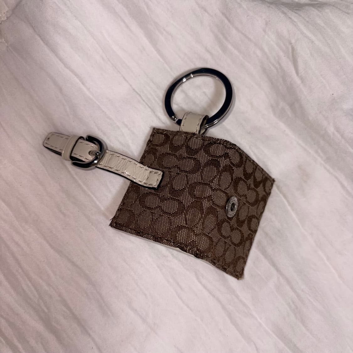 Coach frame keyring (ivory) 상품이미지5