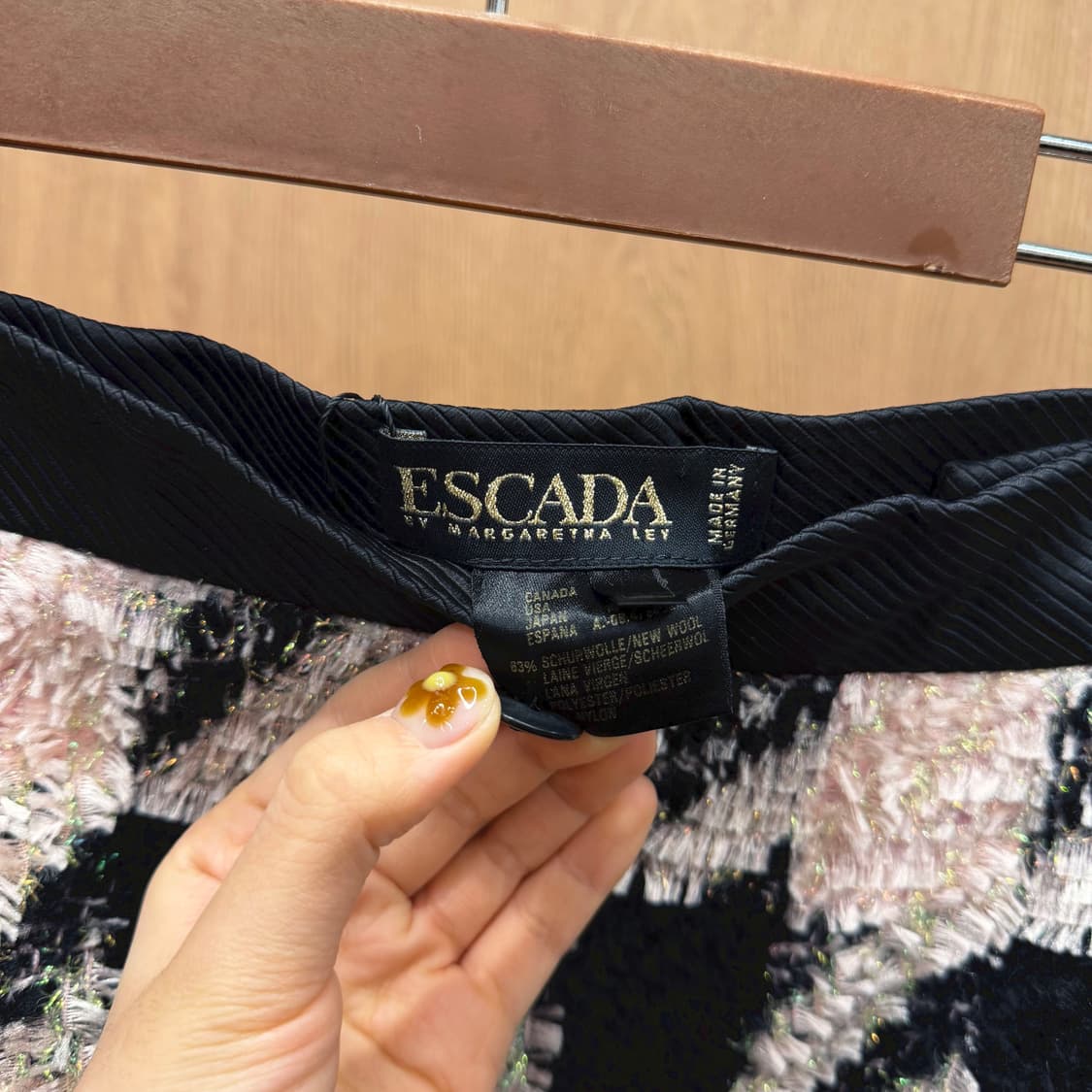 에스카다 미디 스커트 하운드투스 패턴 메탈릭 글리터 믹스 핑크 블랙 상품이미지7