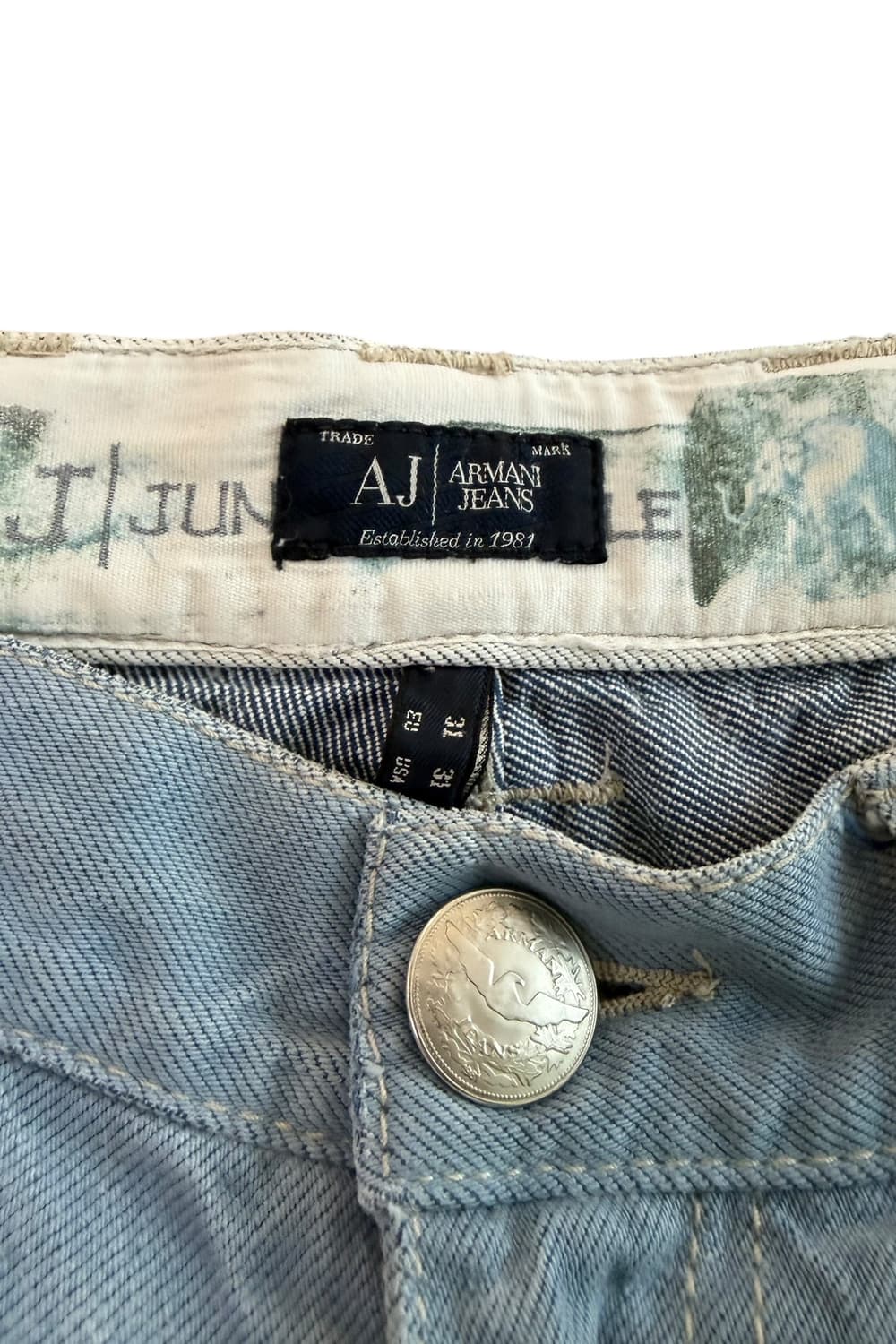 아르마니 진스 블리치드 펀칭 데님 팬츠 상품이미지9