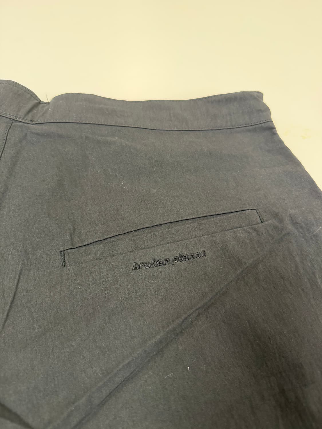 브로큰 플래닛 broken planet parachute pants 상품이미지5