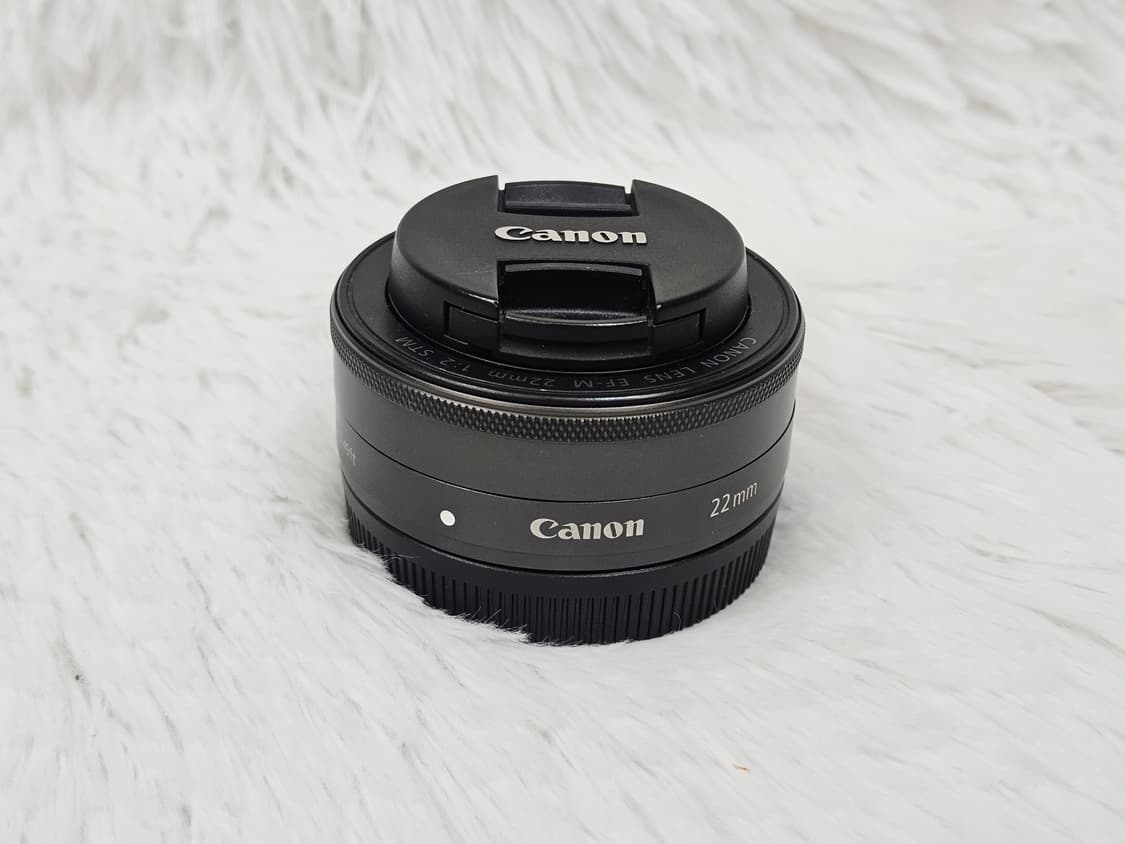 [민트] 캐논 EF-M 22mm F2 STM 단렌즈 판매 상품이미지1