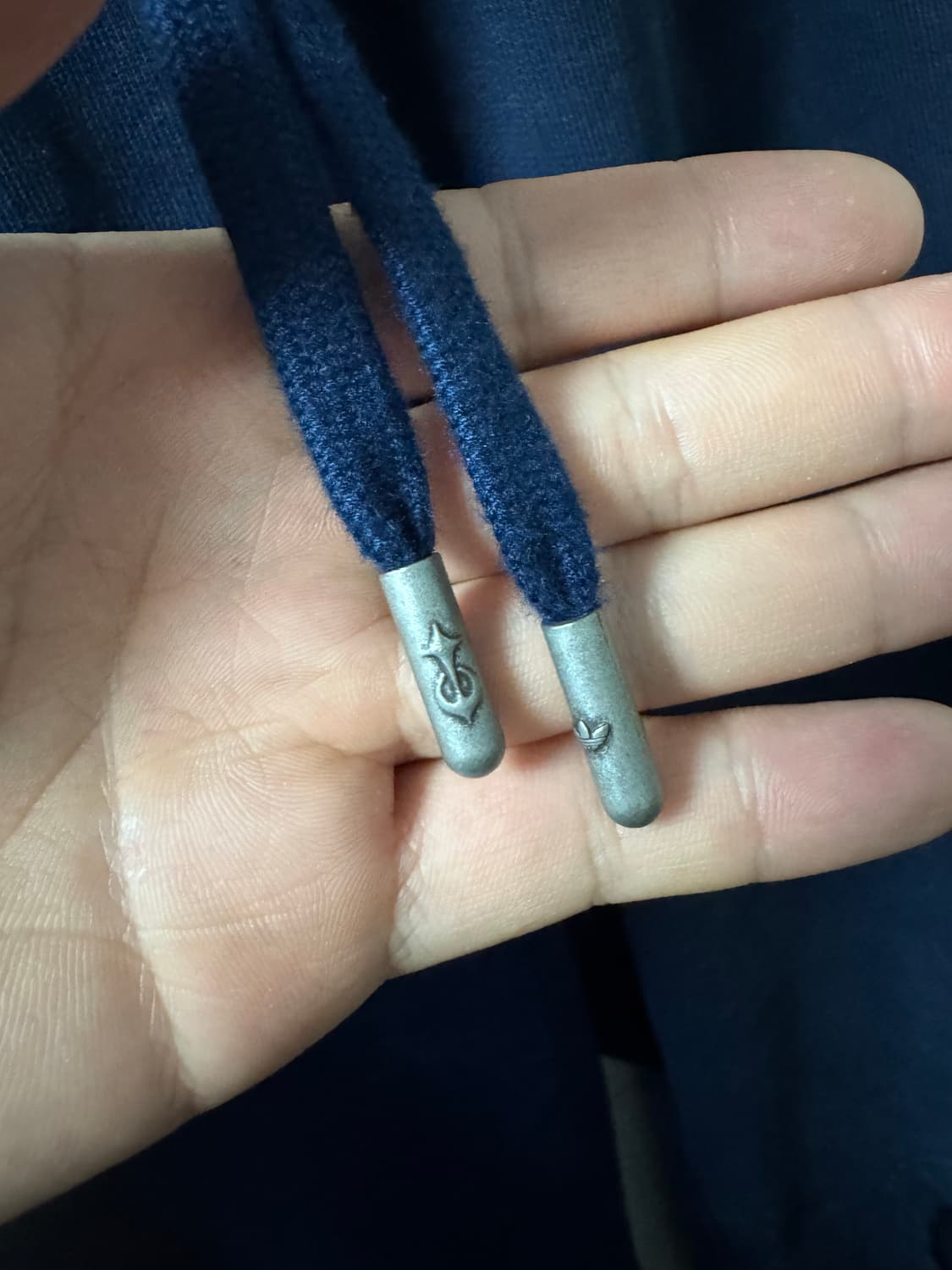 아디다스 떠그클럽 팀가이스트 스웻팬츠 인디고 블루 팝니다 상품이미지4