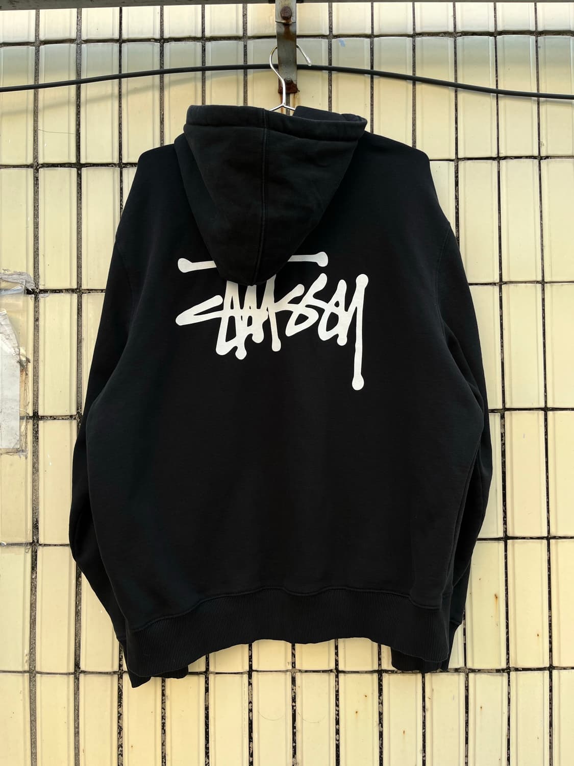 [L]스투시 빅로고 베이직 후드집업 블랙 상품이미지1