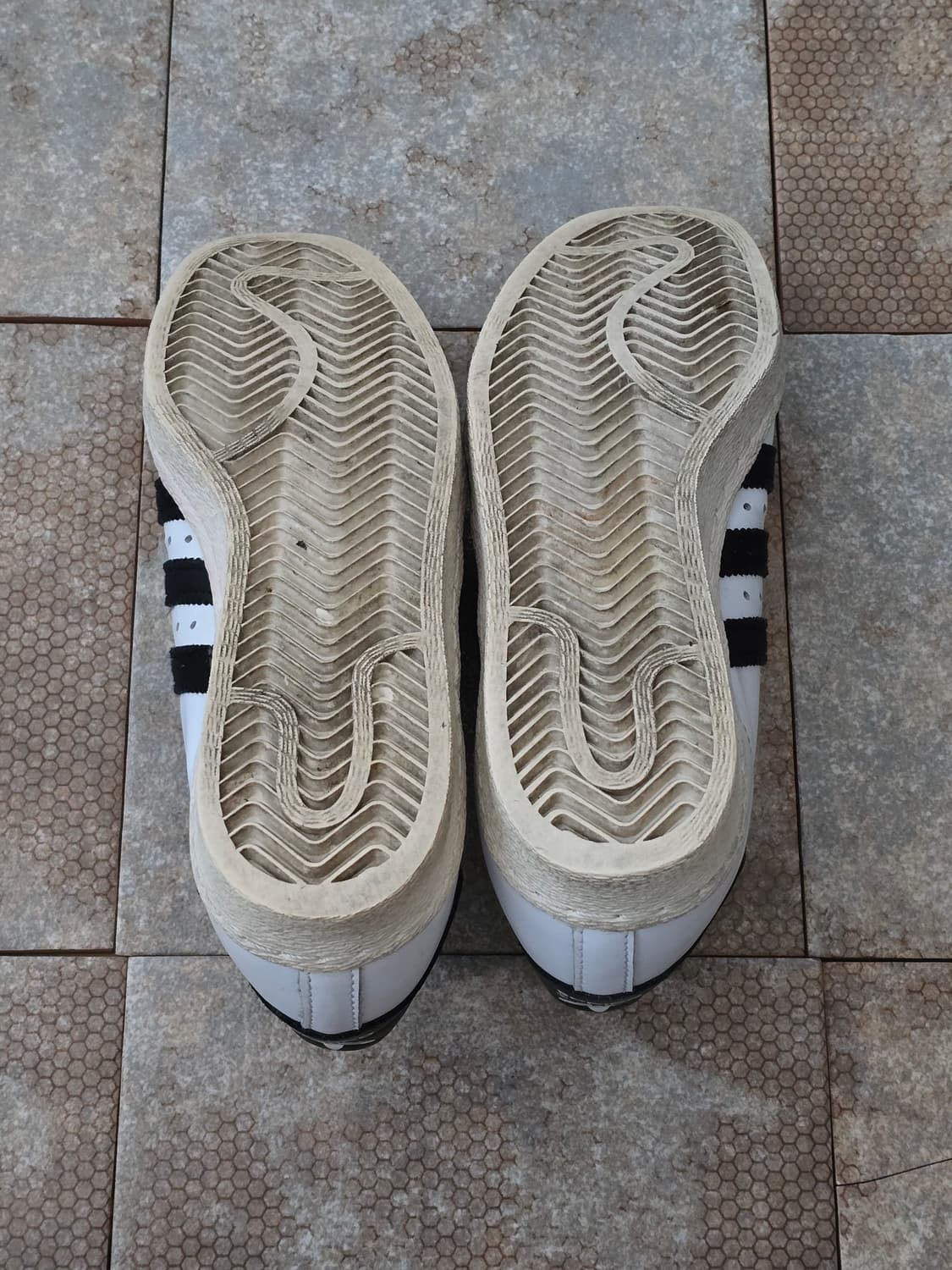 (225)아디다스 슈퍼스타 80s 화이트 블랙 상품이미지9