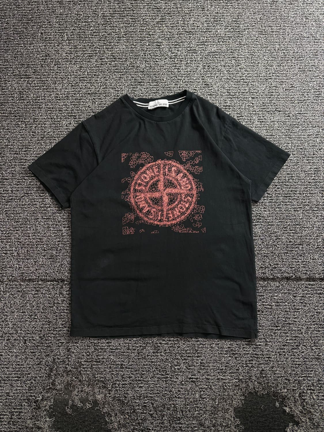 스톤아일랜드 지오메트릭 로고 프린트 반팔티 4123 상품이미지2