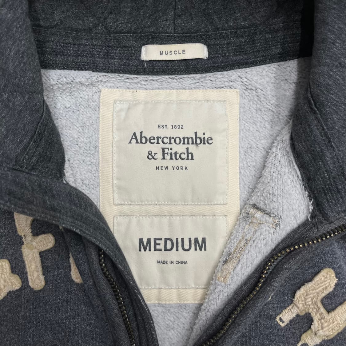 아베크롬비 센터로고 그레이 빈티지 후드집업 M 상품이미지6