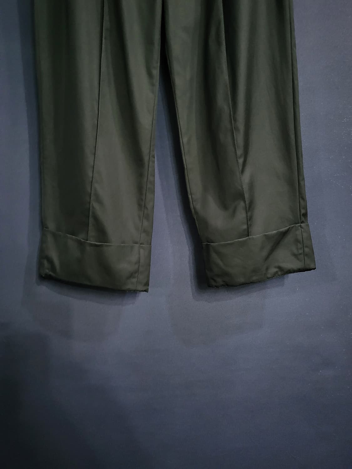 빈스 와이드 핀턱 슬랙스 팬츠 상품이미지4