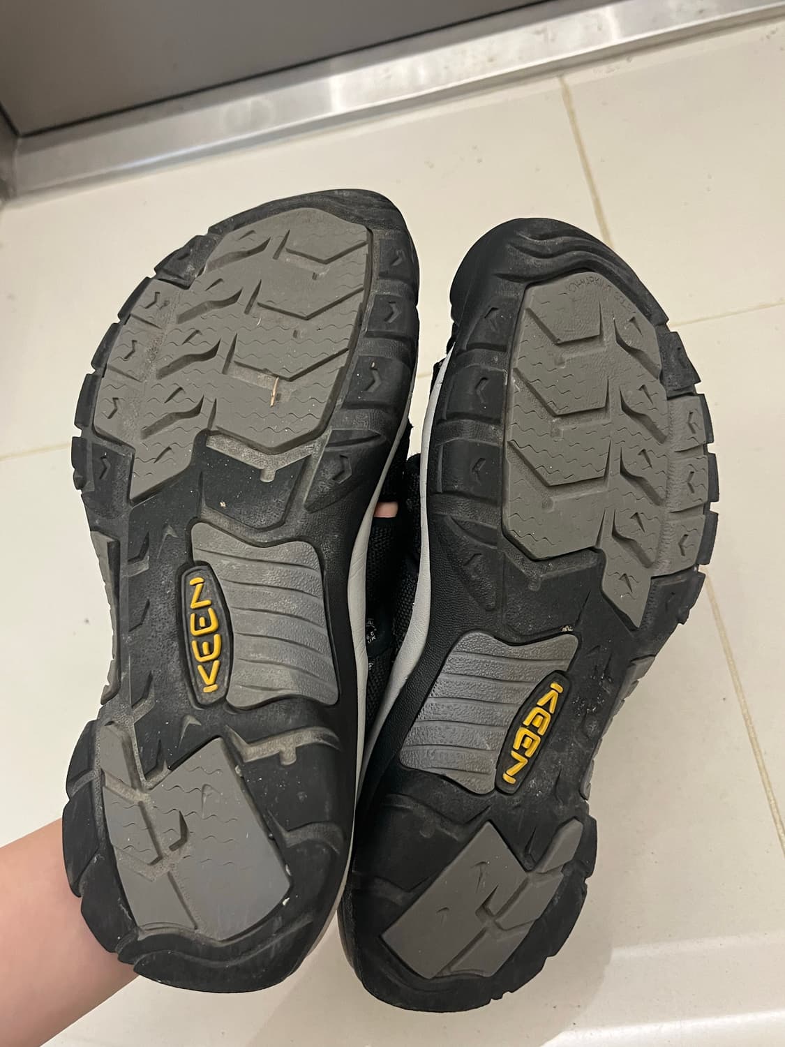 킨 뉴포트 H2 블랙 255 상품이미지6