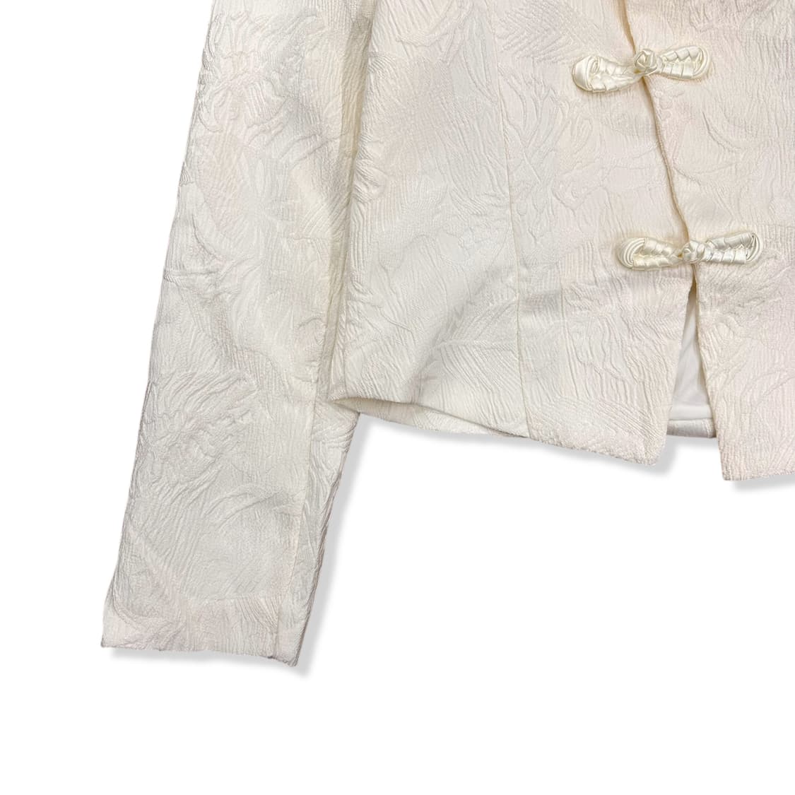 Ivory China Button Embroidered Detail Ja 상품이미지5