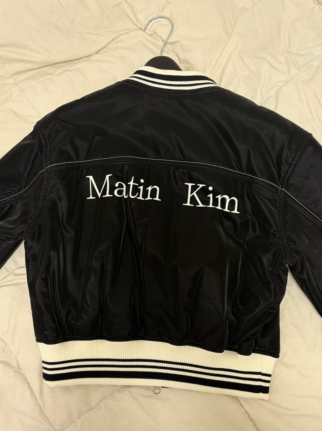 마뗑킴 코팅 스타디움 점퍼 여자 s 사이즈 블랙 상품이미지2