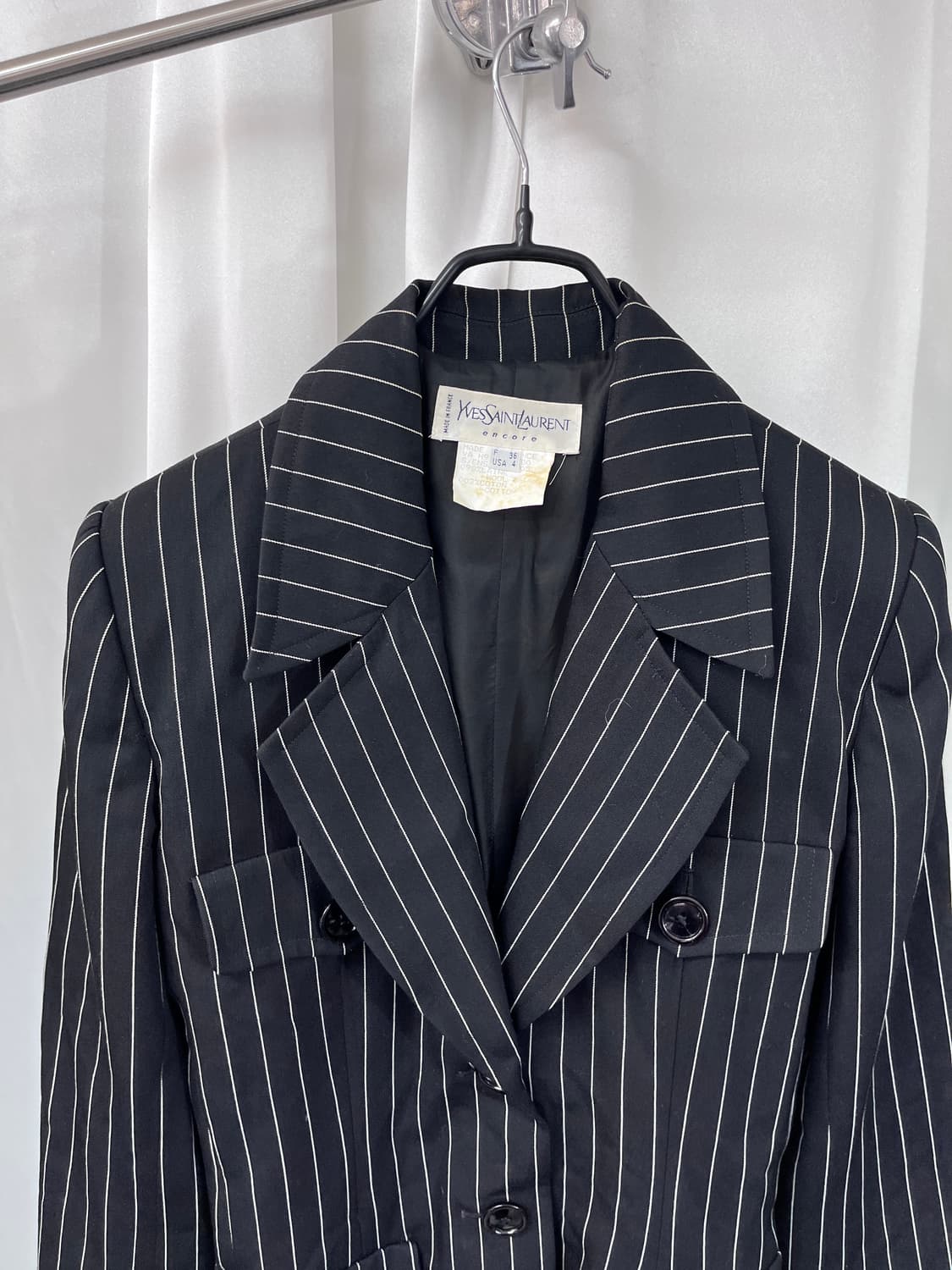 YVES SAINT LAURENT 상품이미지2