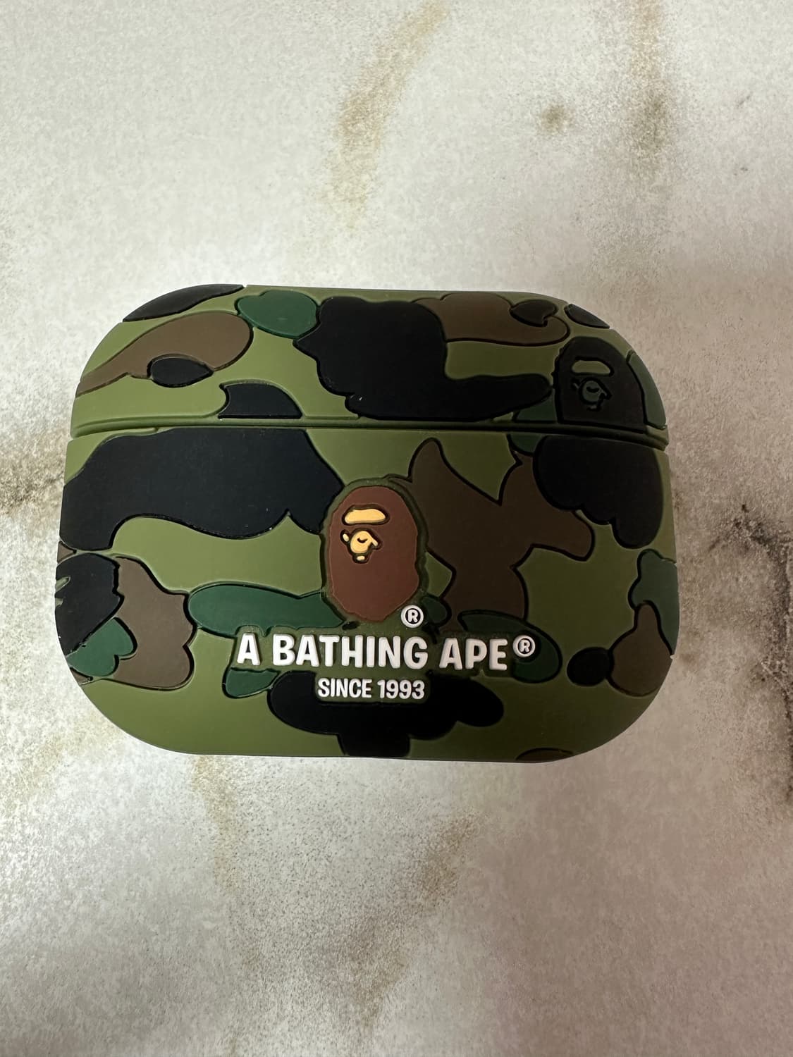 베이프 에어팟 케이스 상품이미지3