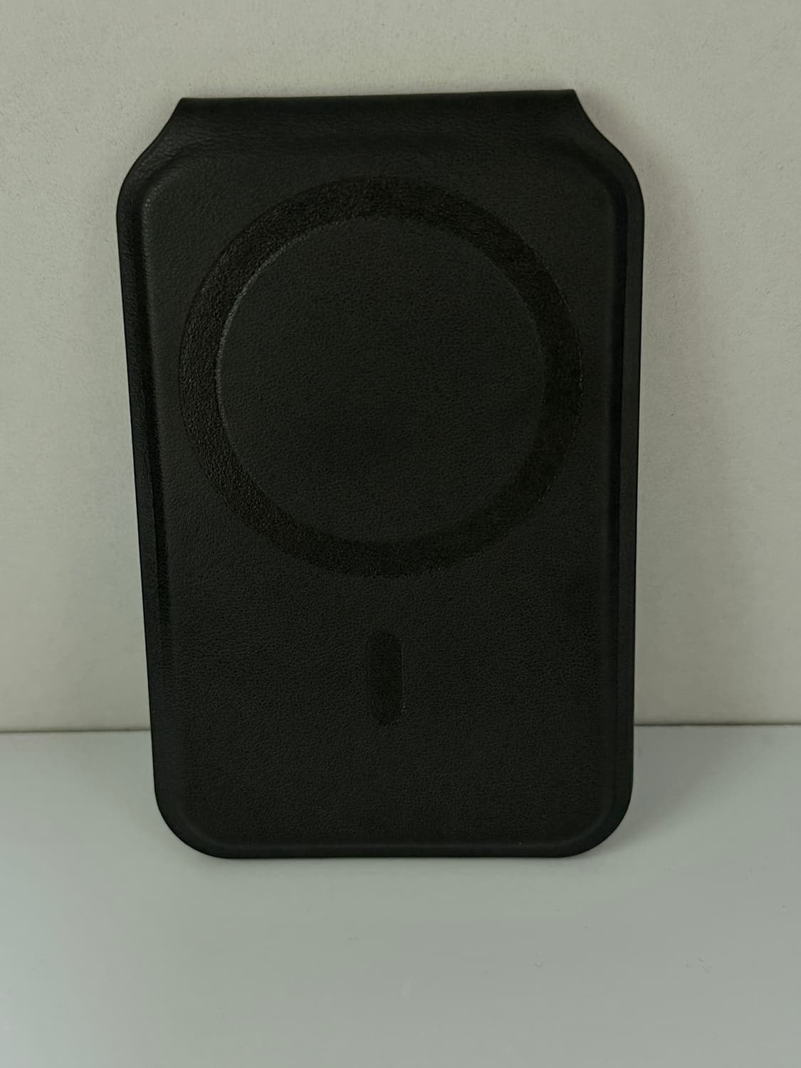 베이프 맥세이프 카드 홀더 상품이미지2