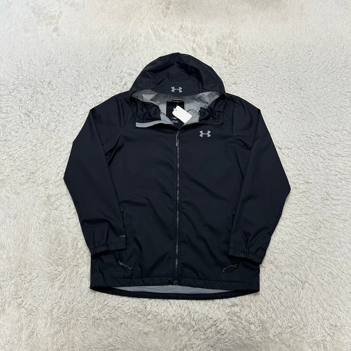 언더아머 바람막이 상품이미지1