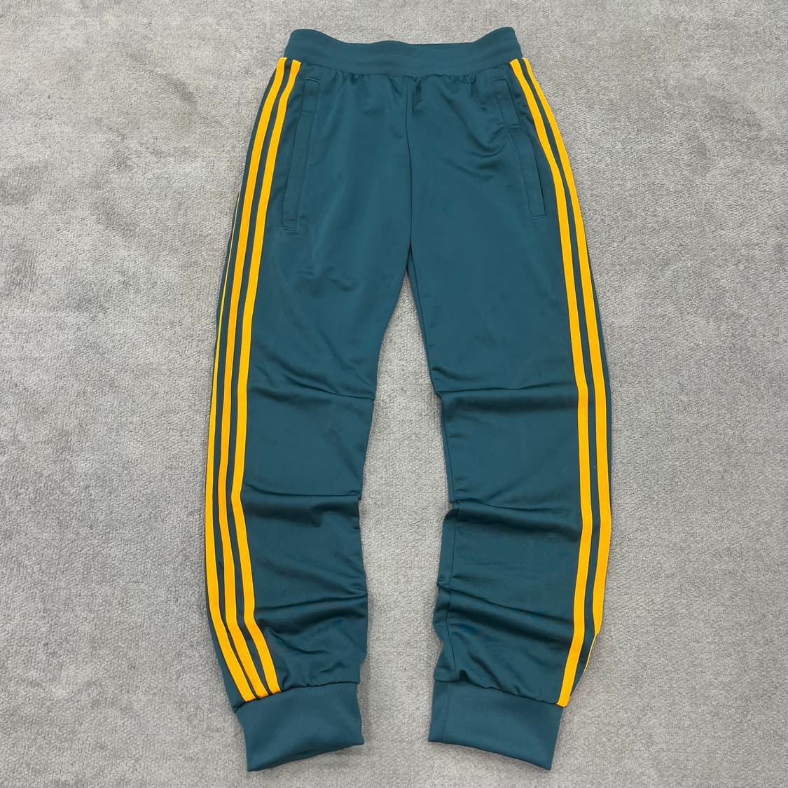 XS 아디다스 트레이닝 팬츠 상품이미지1