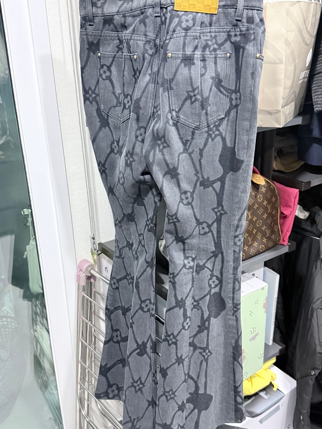 루이비통 모노그램 데님 플레어드 팬츠 33사이즈 상품이미지3