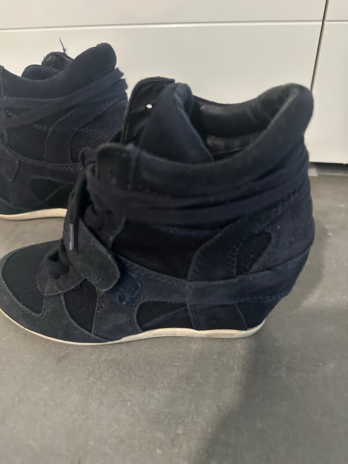 Ash 베아 트리플블랙 37 (240) 상품이미지3