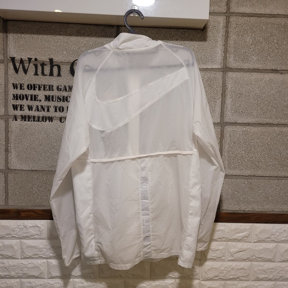 나이키 팀코리아 경량 바람막이 L 상품이미지2