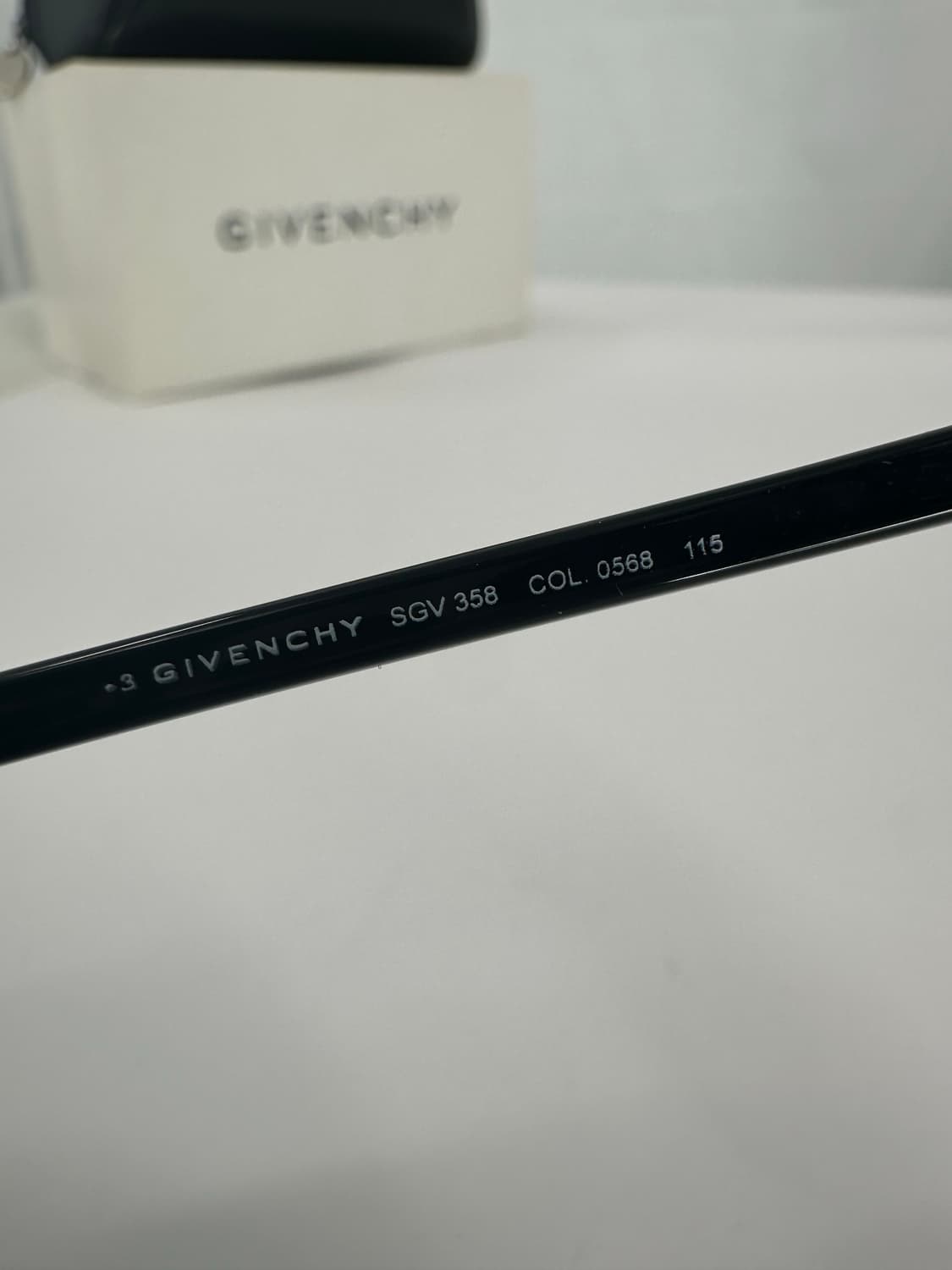 [새상품 무료배송] 정품 지방시 Made in Italy 선글라스 상품이미지9