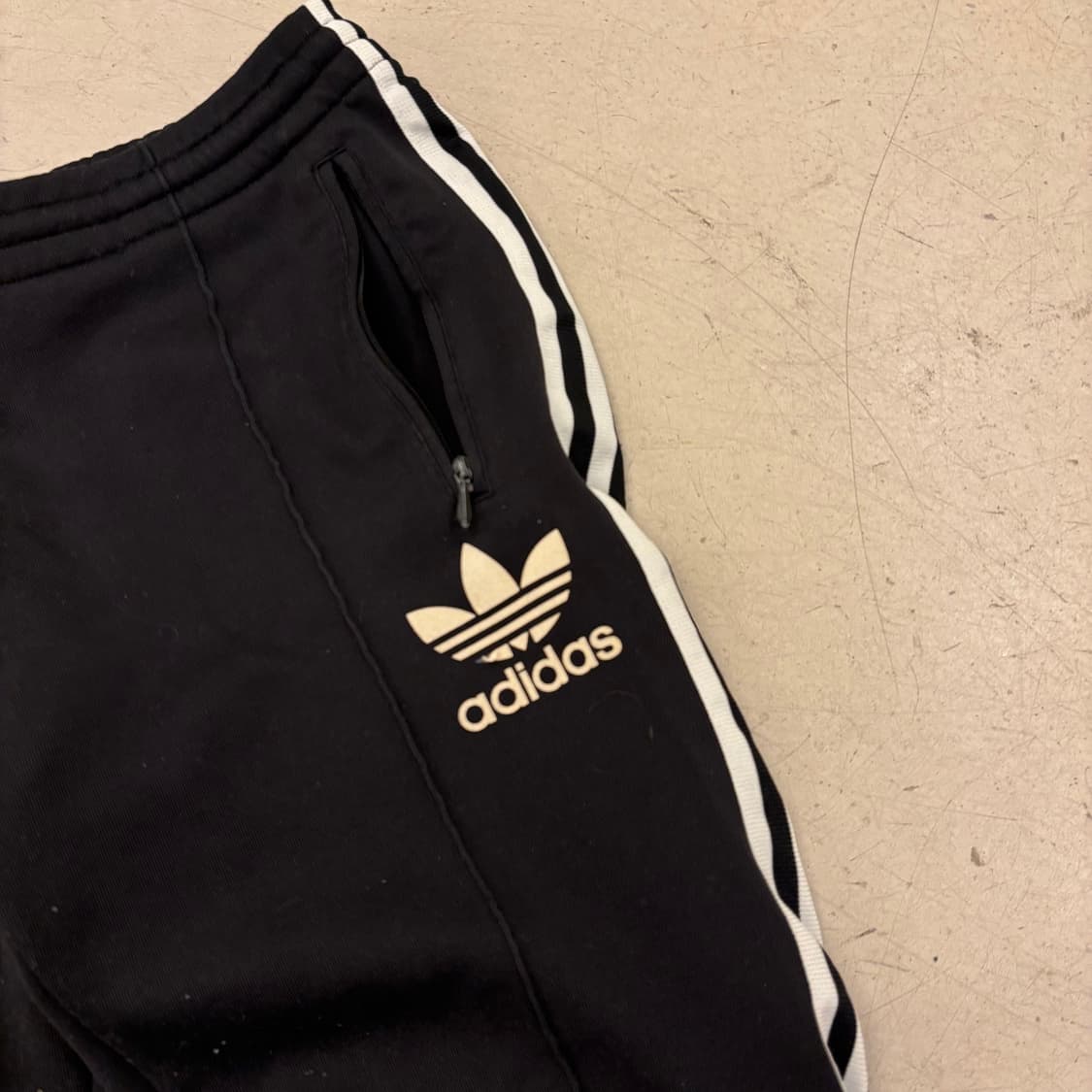 아디다스 오리지널 와이드 트레이닝 팬츠 상품이미지2